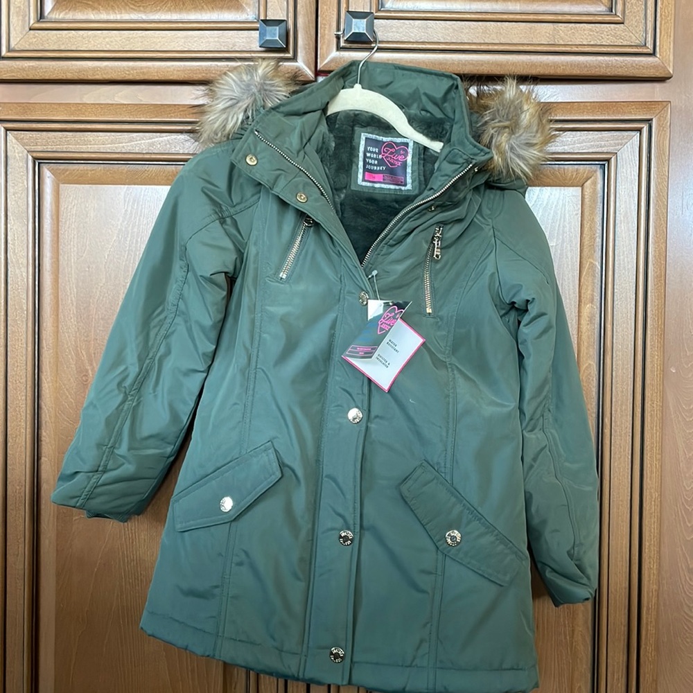 NWT Army Green Justice Parka